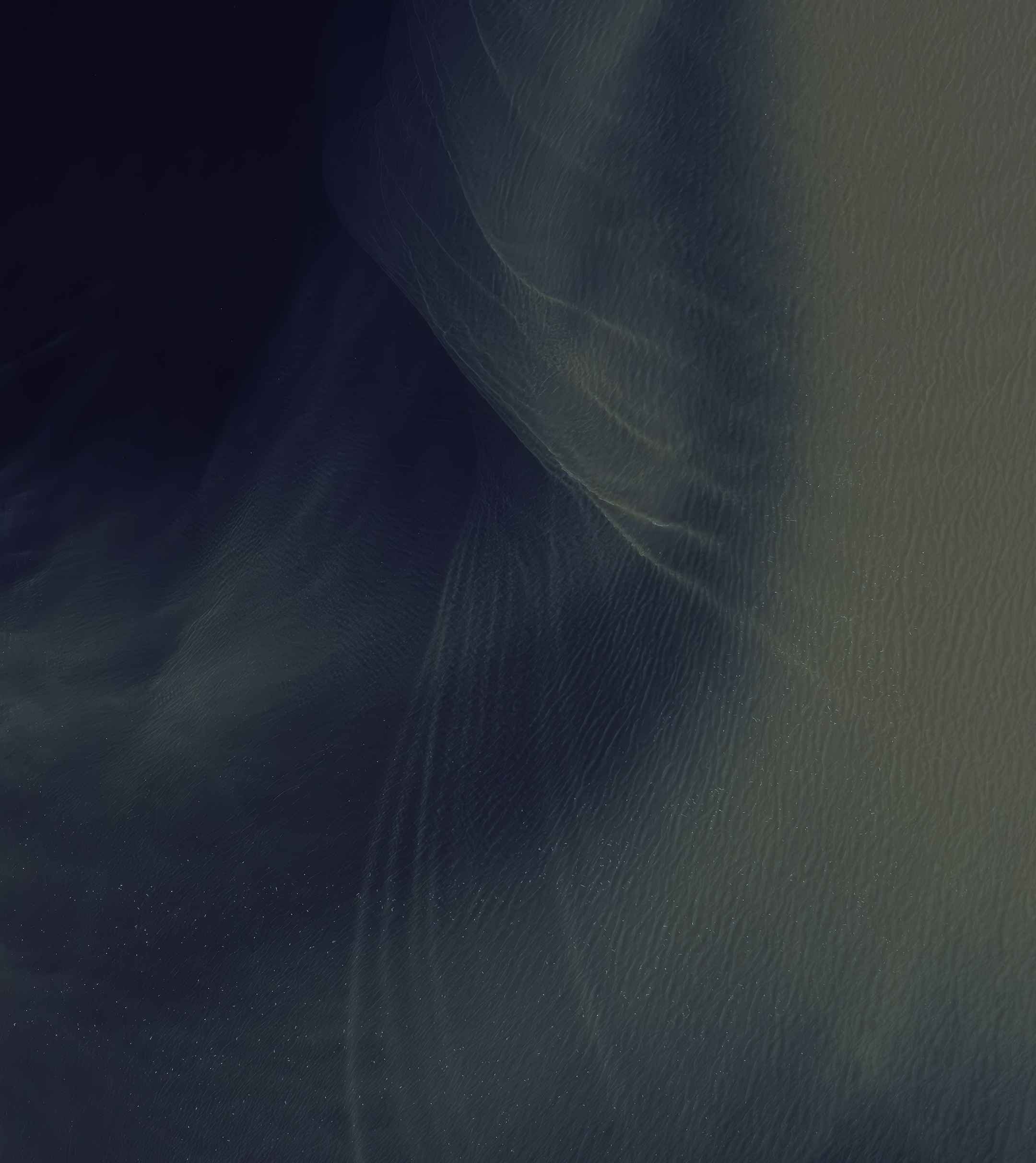 Pixel 11 Midnight Haze Dark